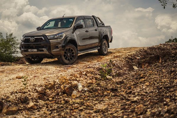 HILUX - Image 6